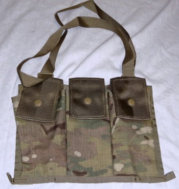 MOLLE II M16 / M4 Bandoleer (6 Magazine Pouch), USGI