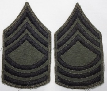 Master Sergeant, Subd. Sleeve Set (Black on Green)